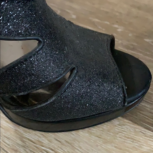 Nine West- Open Toe Dress Sandal - Picture 4 of 7